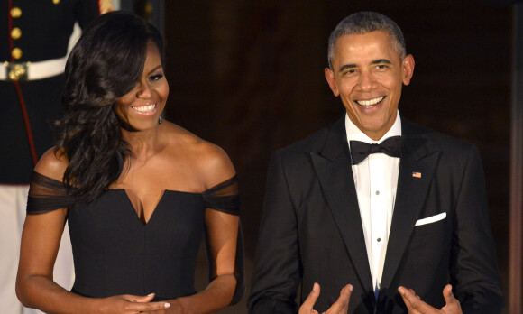 «Ingen» la merke til at Obama brukte samme smoking i åtte år: - Ganske urettferdig